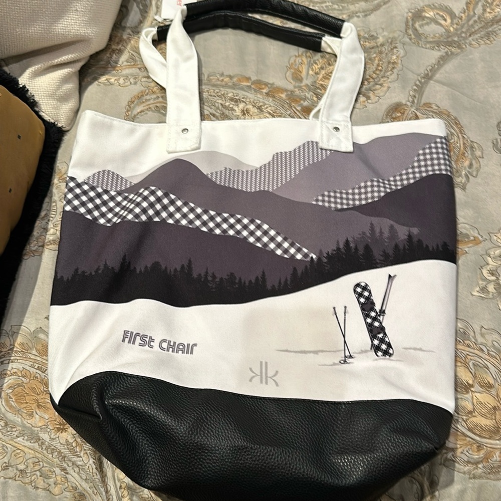 NWT Krimson Klover satchel, ski themed, white, black, grey. snap closure